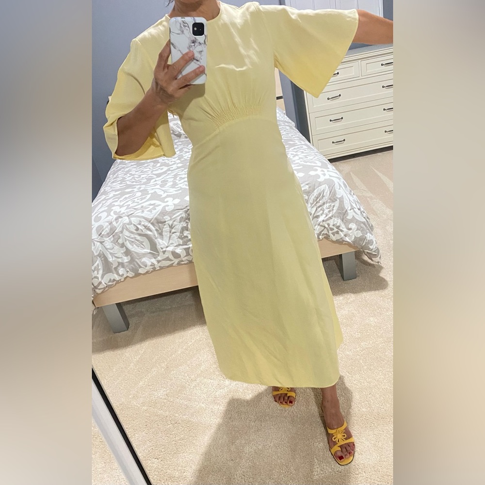 Zara Maxi Light Yellow Dress. Great summer dress.